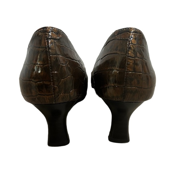 Barclay Faux Snake Skin Heels - Picture 5 of 6